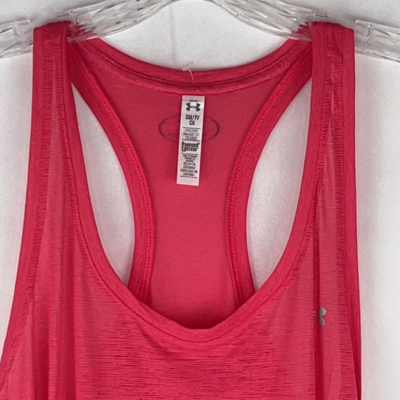 Under Armor Tank Style Heat Gear Athletic Top - Picture 5 of 5